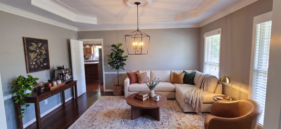 Dining and sitting room